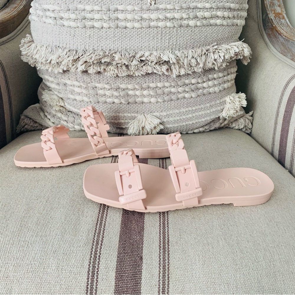 Women’s Perfect Pink Gucci Sandals Sz 7 😍